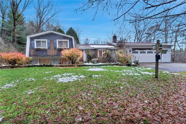 $285,000 | 13340 Ward Road, Holland, NY 14080