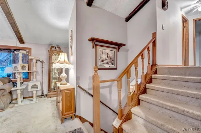 $285,000 | 13340 Ward Road, Holland, NY 14080