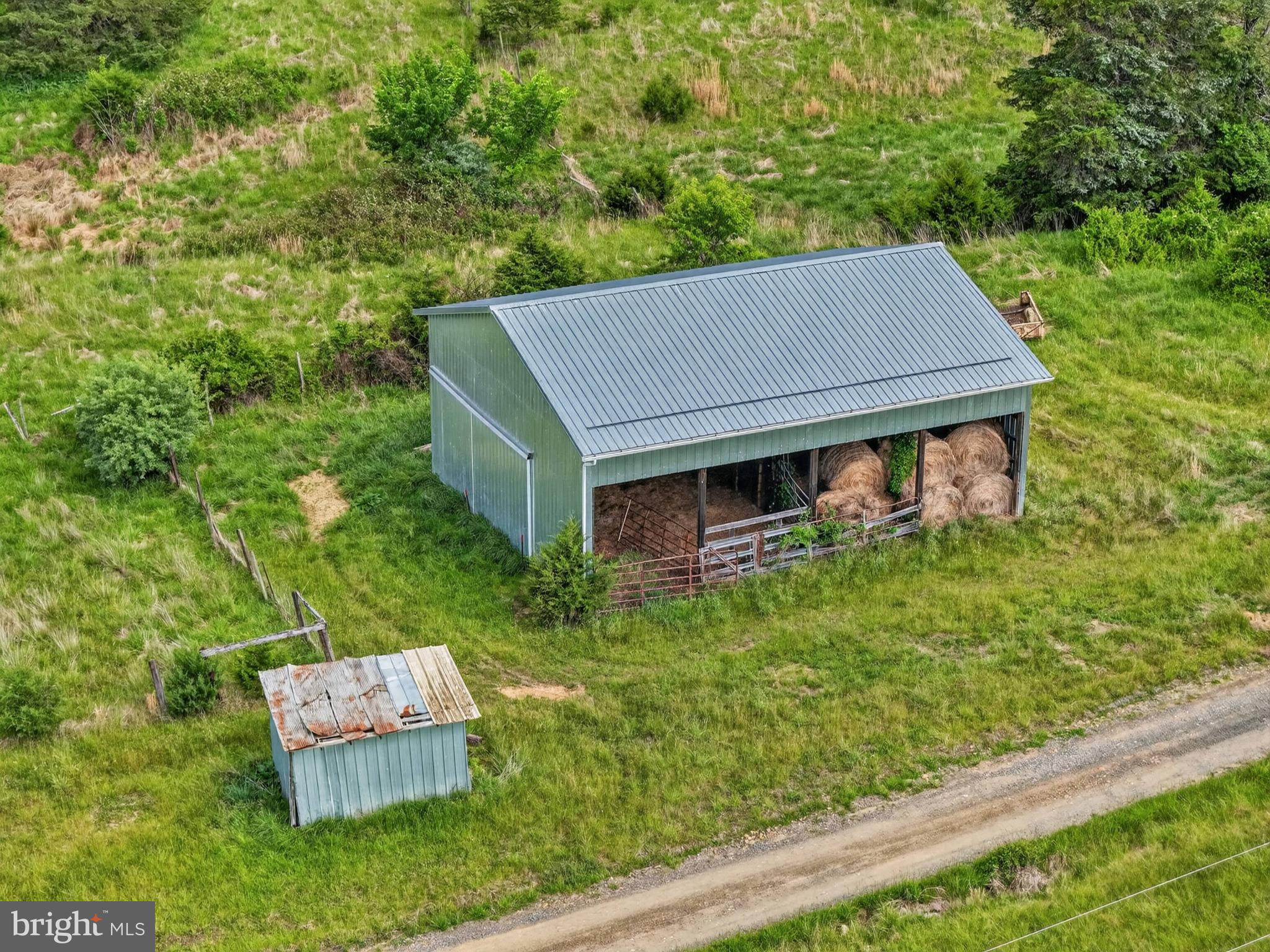 795 Hideaway Farms Road Edinburg, VA 22824 - Photo 4 of 57