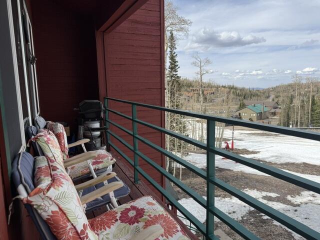 407 South Vasels Road, Unit 82 Brian Head, UT 84719 - Photo 45 of 53 Deck