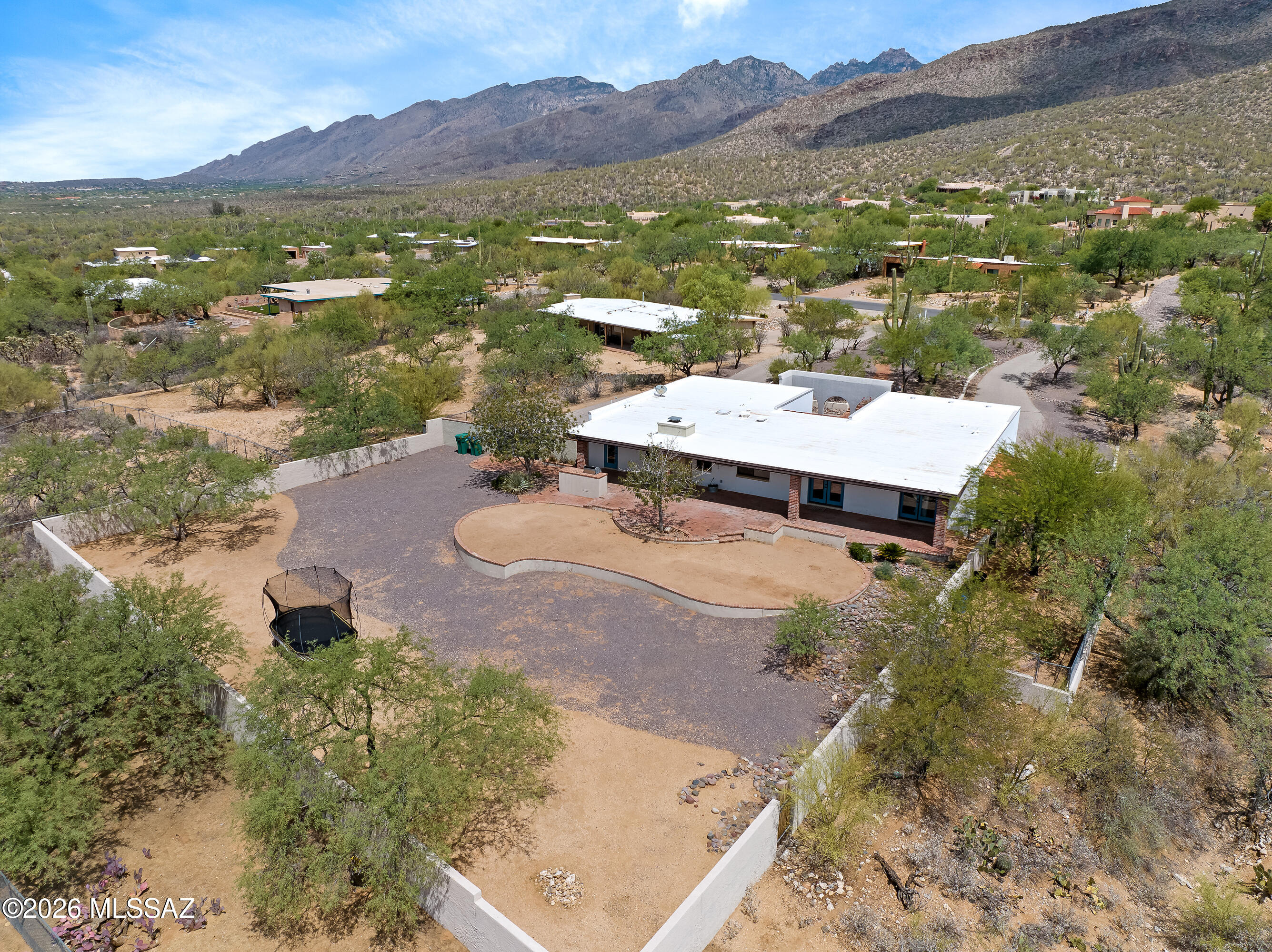 9420 East Ravine Trail Tucson, AZ 85749 - Photo 29 of 39 a view of a city with mountain