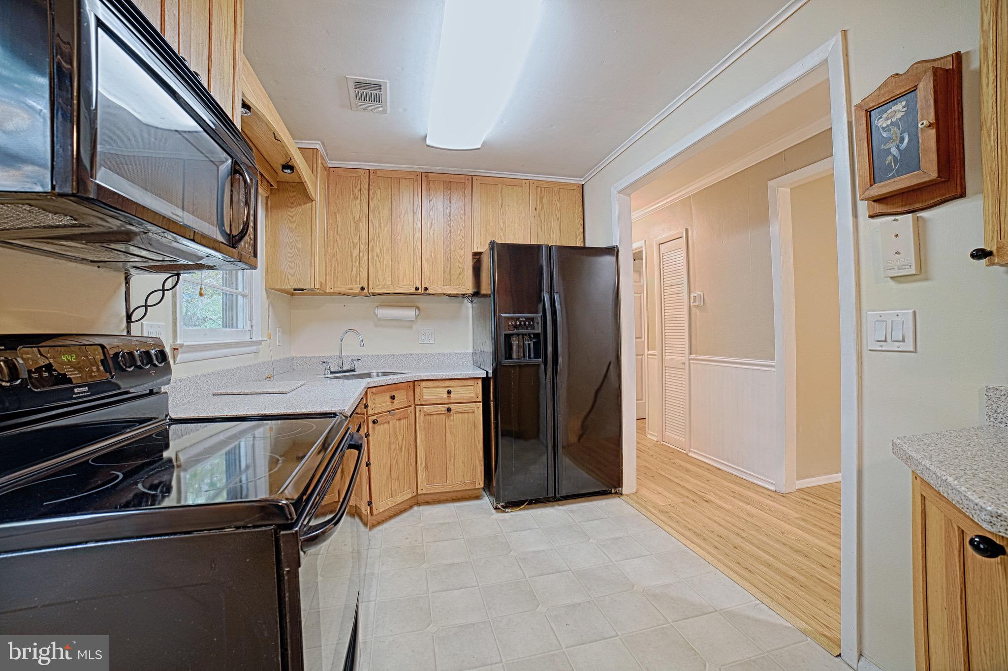 102 Boxwood Road Annapolis, MD 21403 - Photo 17 of 40 Kitchen