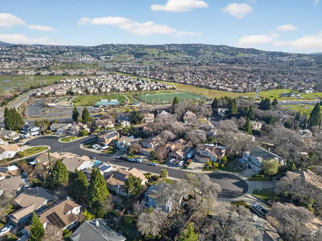 $924,900 | 108 Maderos Court, Folsom, CA 95630