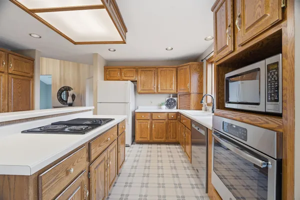 $550,000 | W10058 Woodhaven Lane, Hortonville, WI 54944