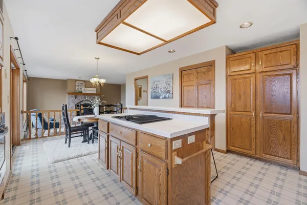 $550,000 | W10058 Woodhaven Lane, Hortonville, WI 54944