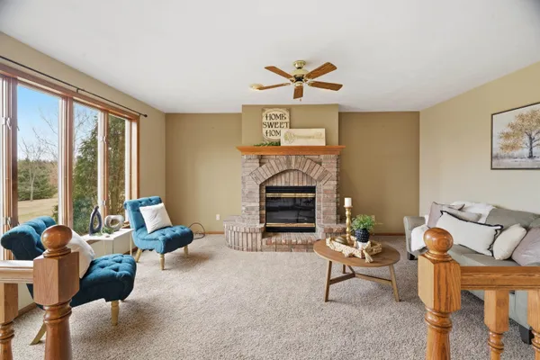 $550,000 | W10058 Woodhaven Lane, Hortonville, WI 54944