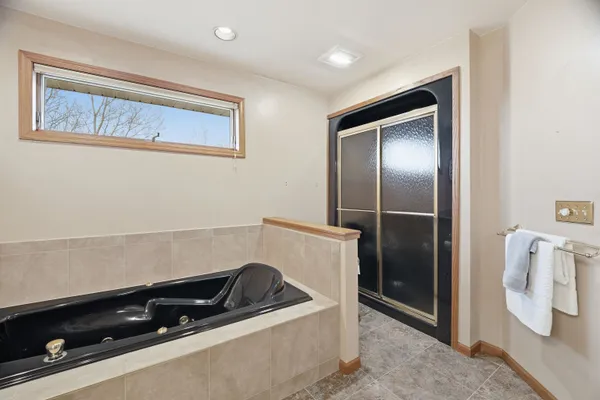 $550,000 | W10058 Woodhaven Lane, Hortonville, WI 54944