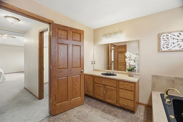 $550,000 | W10058 Woodhaven Lane, Hortonville, WI 54944