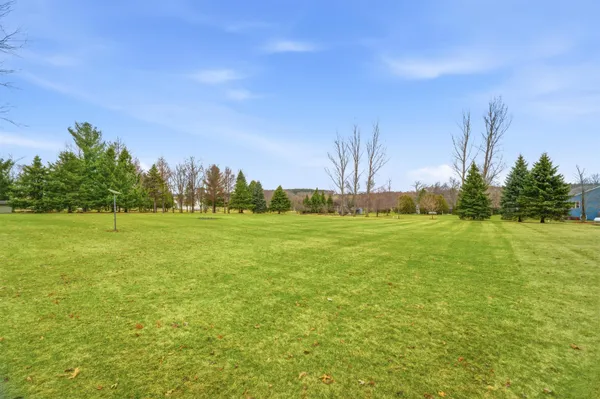 $550,000 | W10058 Woodhaven Lane, Hortonville, WI 54944