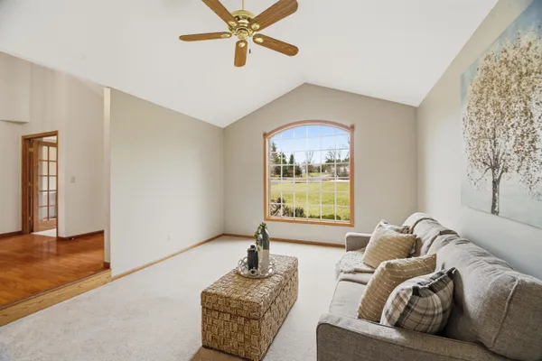 $550,000 | W10058 Woodhaven Lane, Hortonville, WI 54944