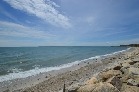 $320,000 | 16 Lt Hauser Lane, Unit 3, Falmouth, MA 02540