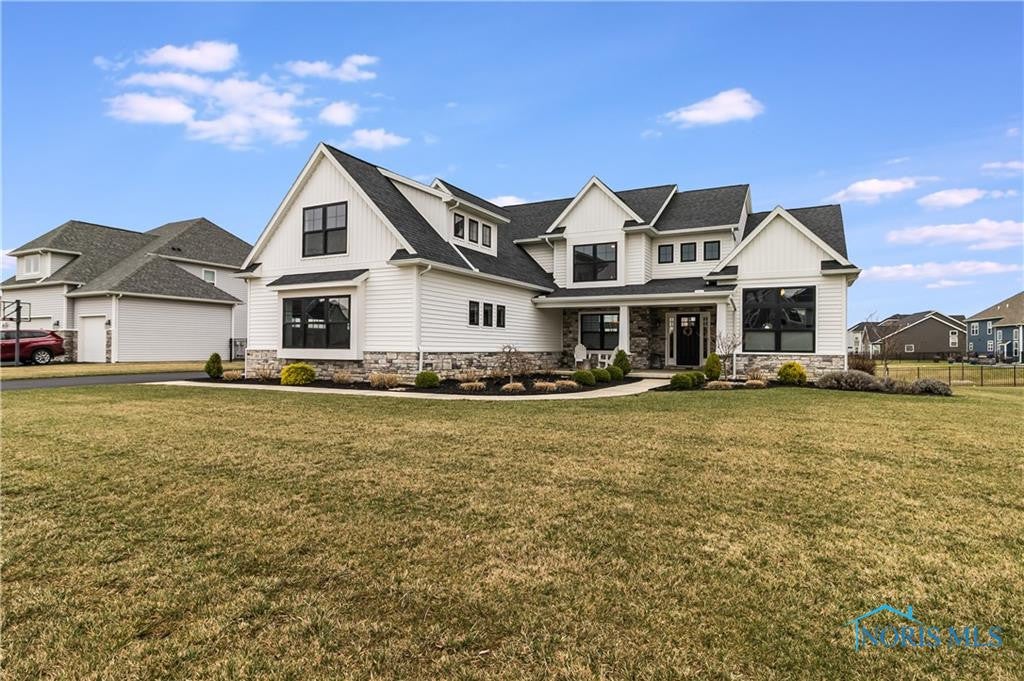 105 Waverly Point Road Perrysburg, OH 43551 - Photo 1 of 50 Gallery Image 1