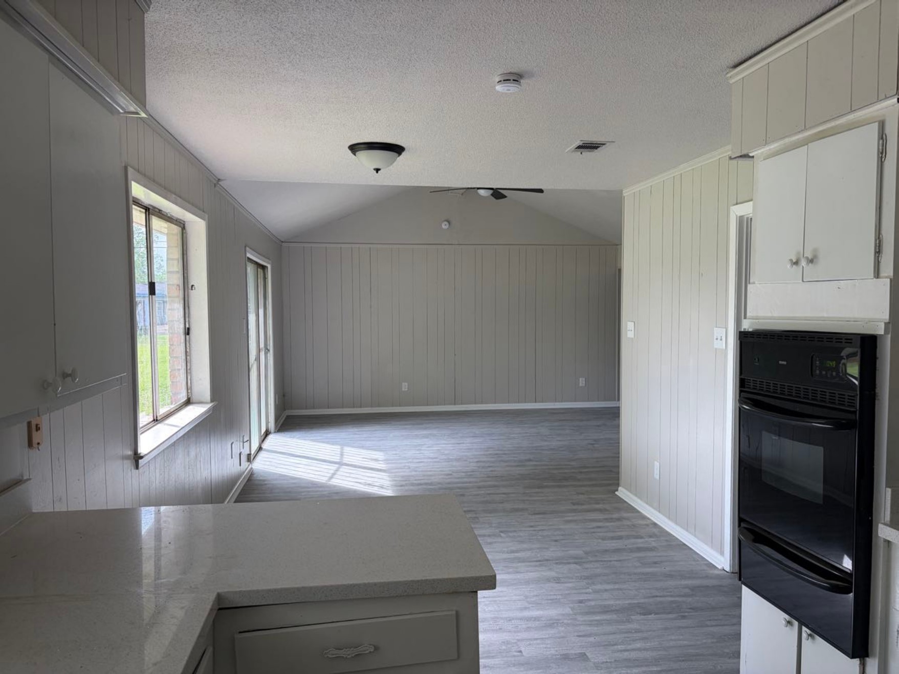 5890 Helbig Road Beaumont, TX 77708 - Photo 7 of 31 a view of an empty room and window