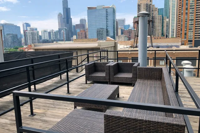 $369,900 | 1307 South Wabash Avenue, Unit 301, Chicago, IL 60605