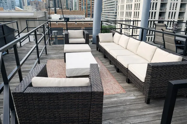 $369,900 | 1307 South Wabash Avenue, Unit 301, Chicago, IL 60605