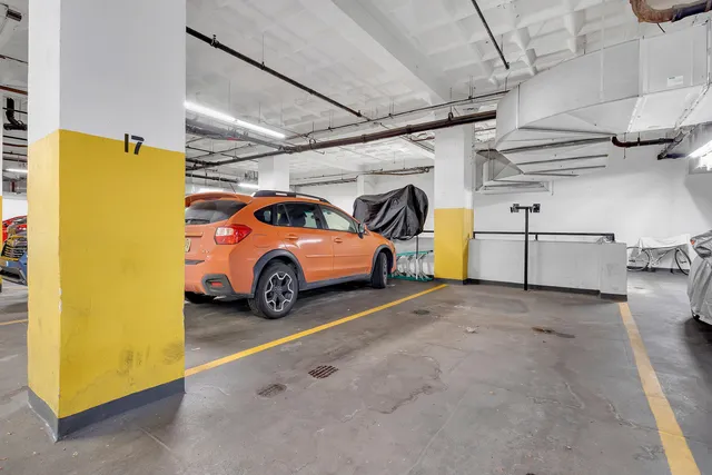 $369,900 | 1307 South Wabash Avenue, Unit 301, Chicago, IL 60605