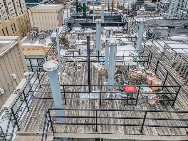 $369,900 | 1307 South Wabash Avenue, Unit 301, Chicago, IL 60605