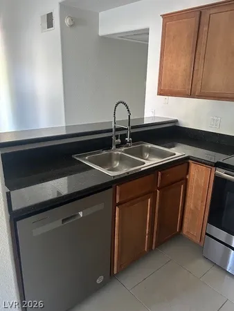 $1,600 | 3145 East Flamingo Road, Unit 2036, Las Vegas, NV 89121
