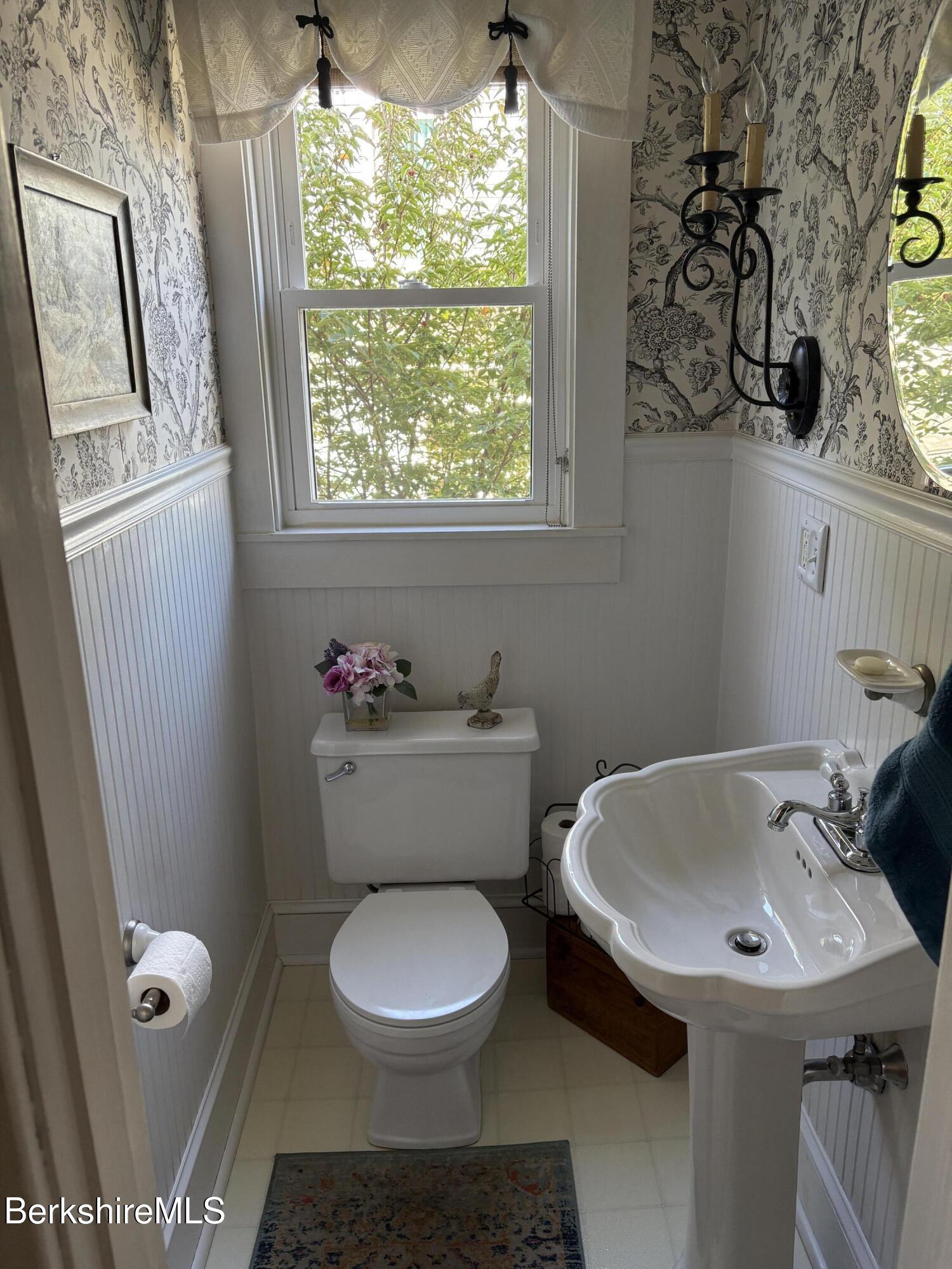 38 Northumberland Road Pittsfield, MA 01201 - Photo 17 of 42 Main 1/2 bath