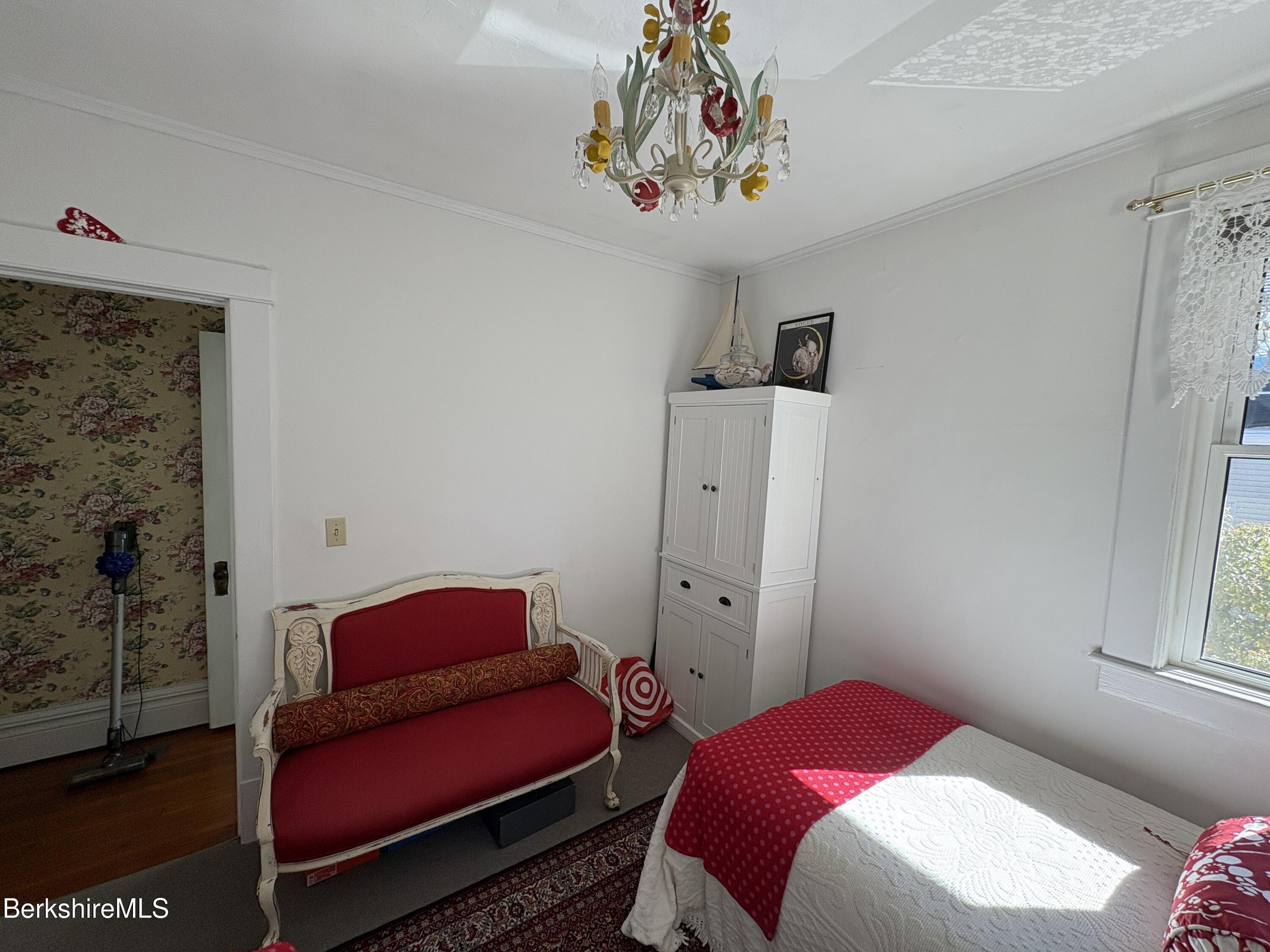 38 Northumberland Road Pittsfield, MA 01201 - Photo 25 of 42 Bedroom 1