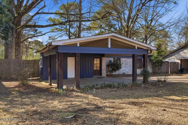 $1,800 | 1206 Arlington Street, Clinton, MS 39056