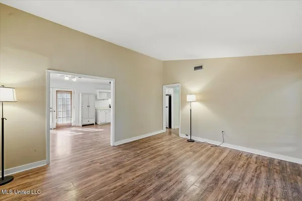 $1,800 | 1206 Arlington Street, Clinton, MS 39056