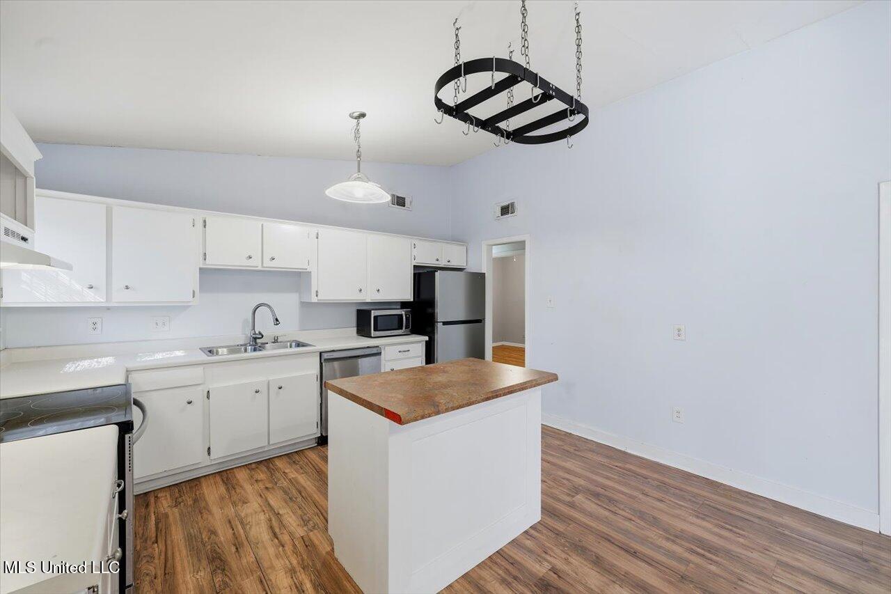 1206 Arlington Street Clinton, MS 39056 - Photo 9 of 27 09-1206 Arlington St _ Home Tours MS