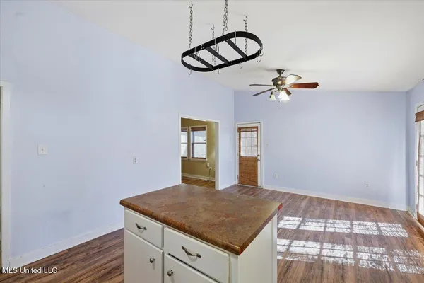 $1,800 | 1206 Arlington Street, Clinton, MS 39056