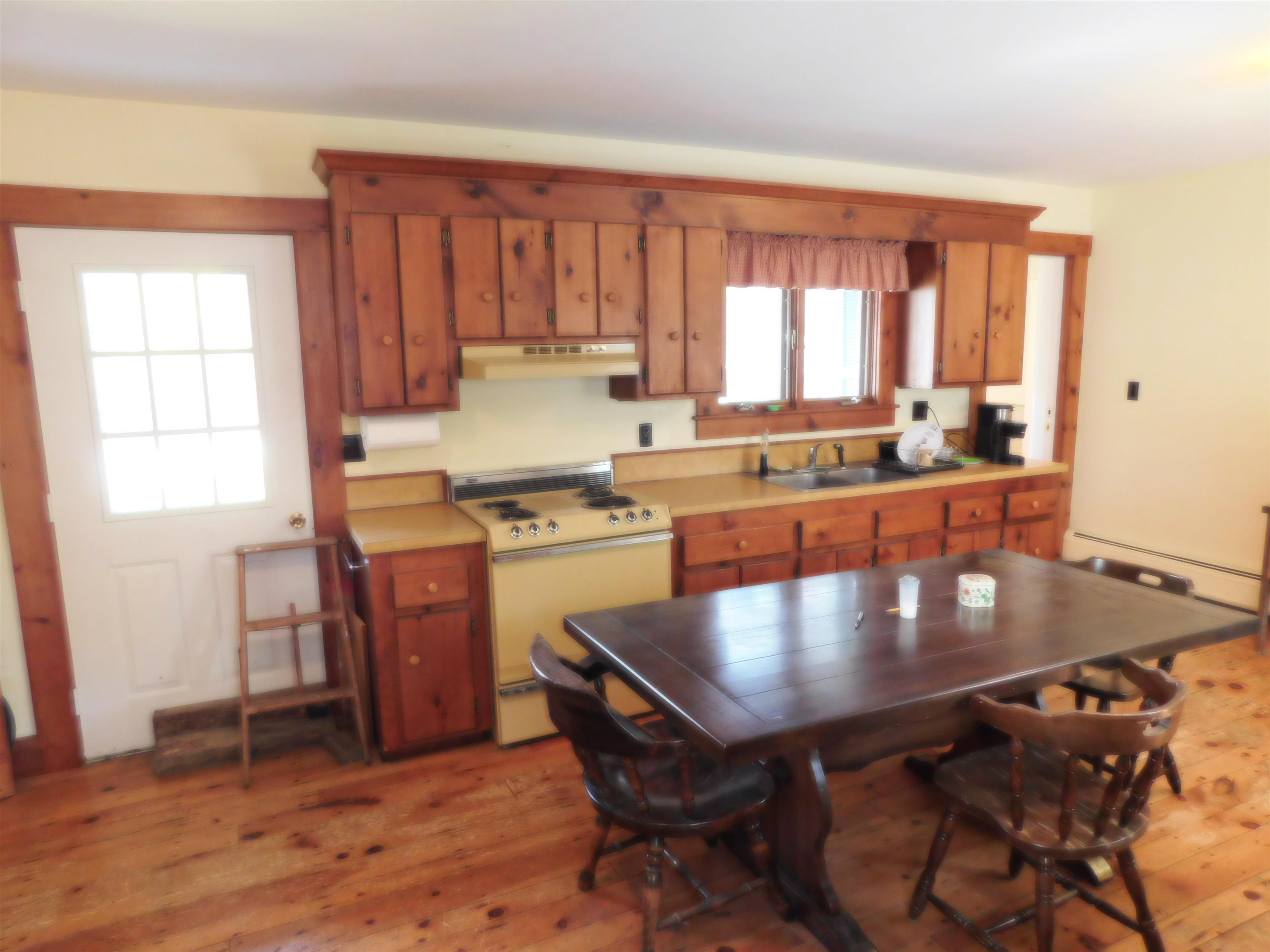 26 Main Street Antrim, NH 03440 - Photo 9 of 30