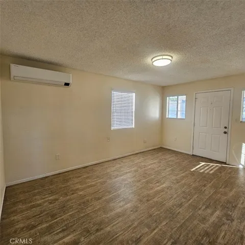 $2,000 | 10830 Bellegrave Avenue, Jurupa Valley, CA 91752