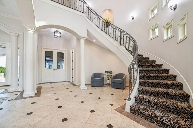 $1,999,990 | 12529 Verandah Court, Austin, TX 78726