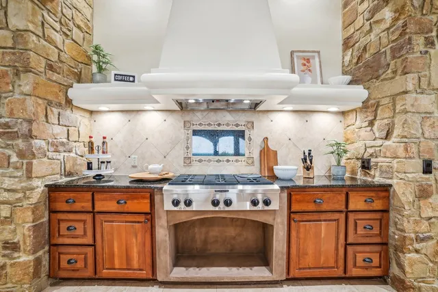 $1,999,990 | 12529 Verandah Court, Austin, TX 78726