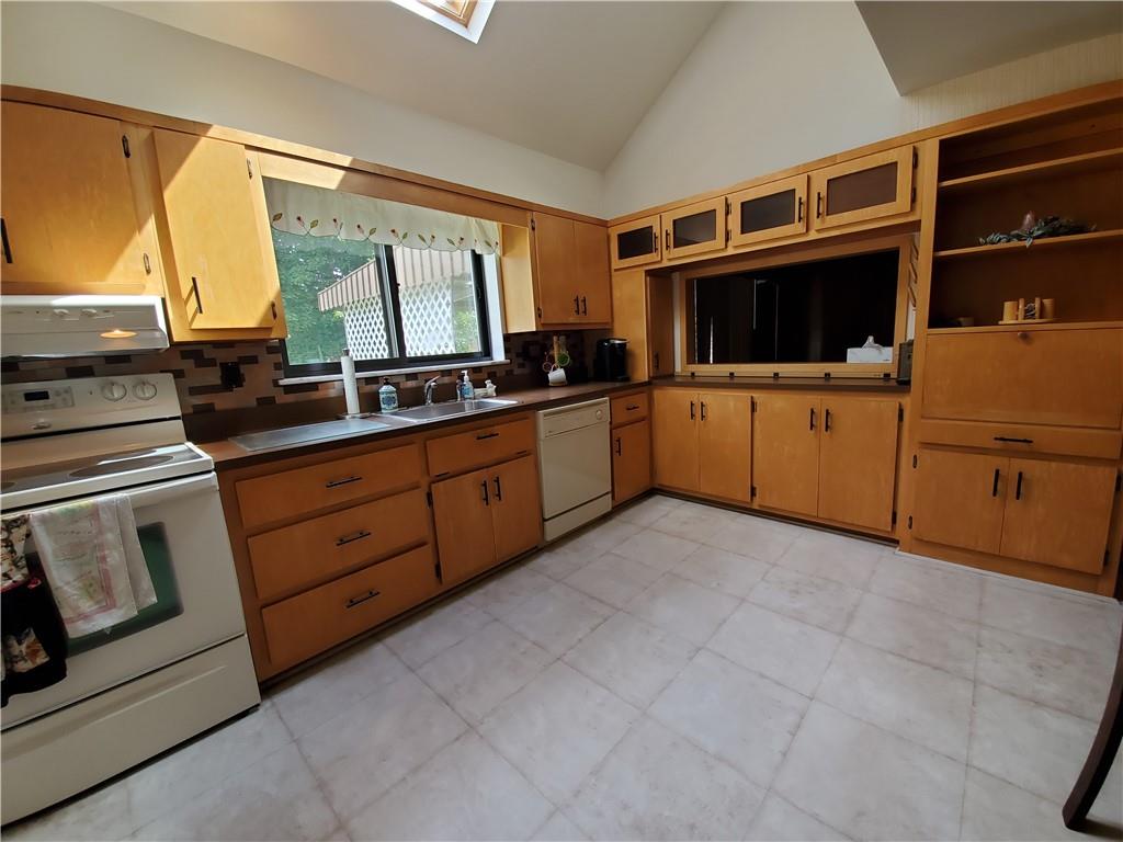 122 Germaine Road Butler, PA 16001 - Photo 4 of 24 Gallery Image 4