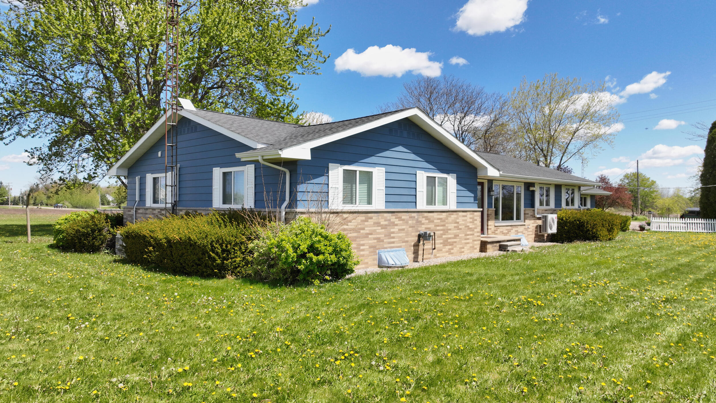 91 North Doran Road Imlay City, MI 48444 - Photo 6 of 62 91 n doran (6)