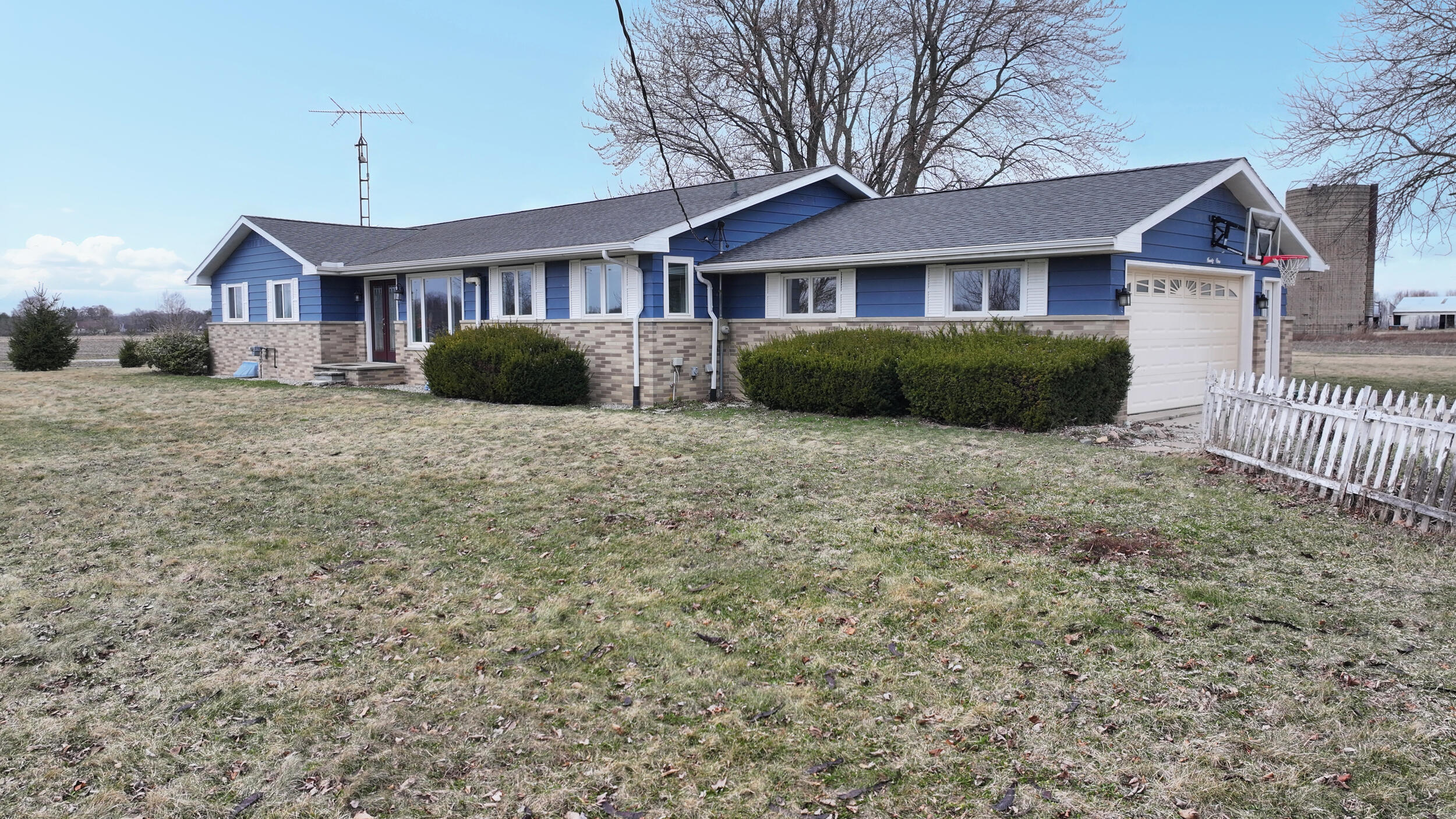 91 North Doran Road Imlay City, MI 48444 - Photo 7 of 64 91 N Doran (12)