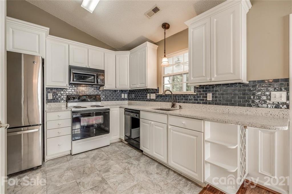1511 Bellridge Road Rock Hill, SC 29732 - Photo 11 of 29 Gallery Image 11