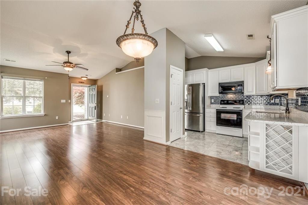 1511 Bellridge Road Rock Hill, SC 29732 - Photo 10 of 29 Gallery Image 10