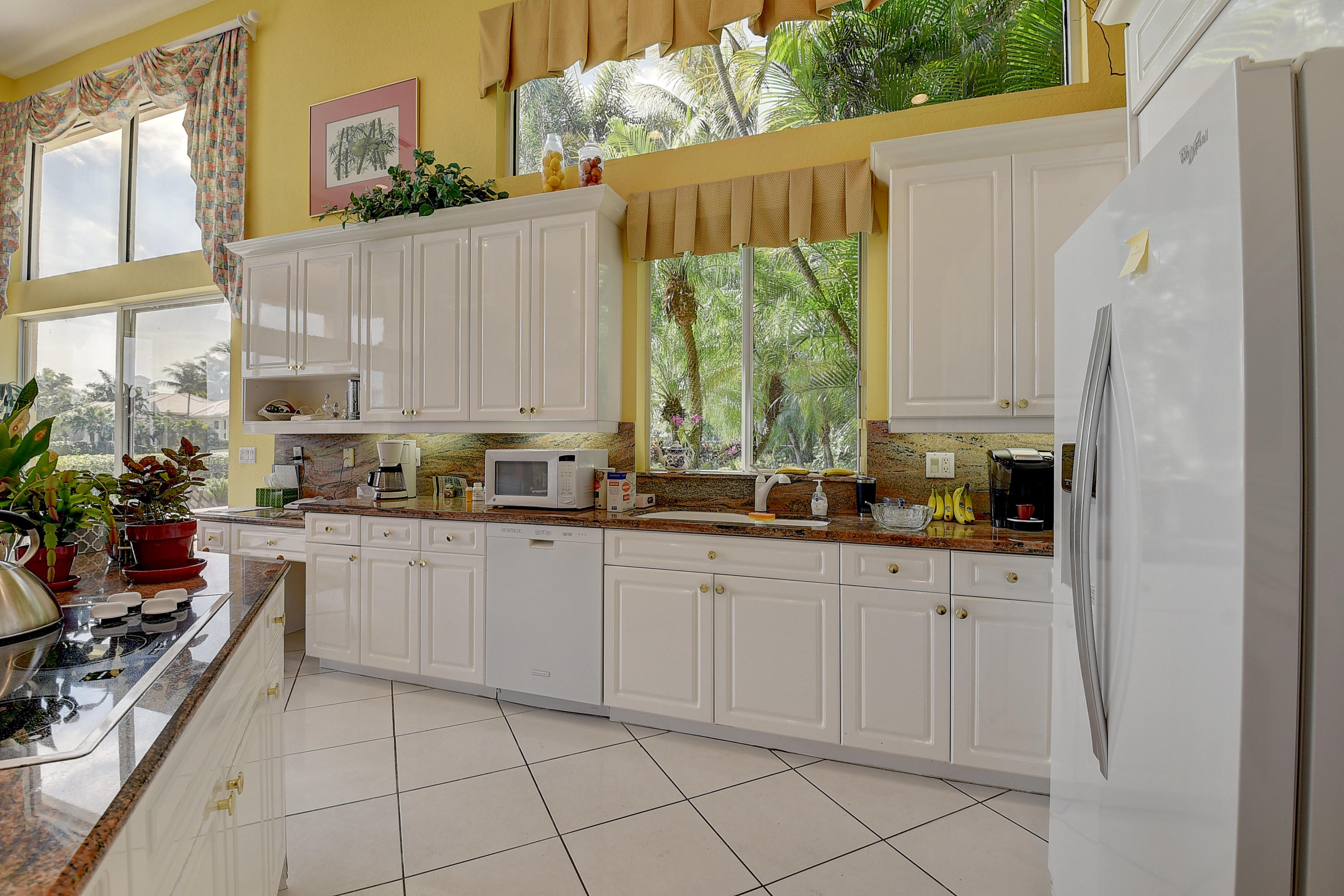 6574 Northwest 39th Terrace Boca Raton, FL 33496 - Photo 9 of 30 Kitchen - 2