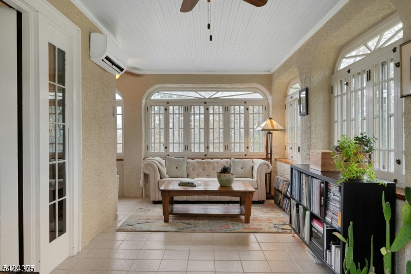 18 Ball Road Mountain Lakes, NJ 07046 - Photo 12 of 42