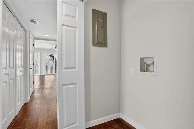 $200,000 | 8360 Northwest Barrybrooke Drive, Kansas City, MO 64151