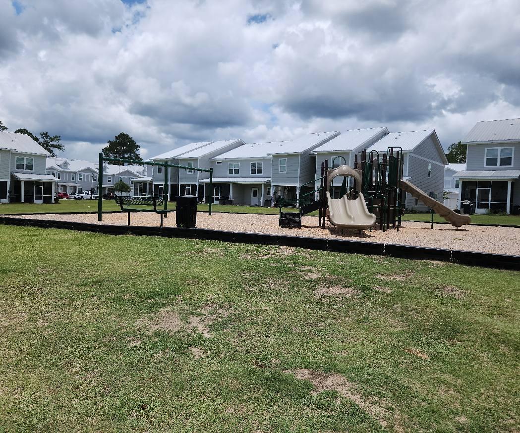 275 North Sand Palm Road, Unit 167VISTA Freeport, FL 32439 - Photo 41 of 54 517588830_1105890411401329_8457508008751