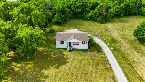 $349,900 | 368 Oakview Drive, Nashville, TN 37207