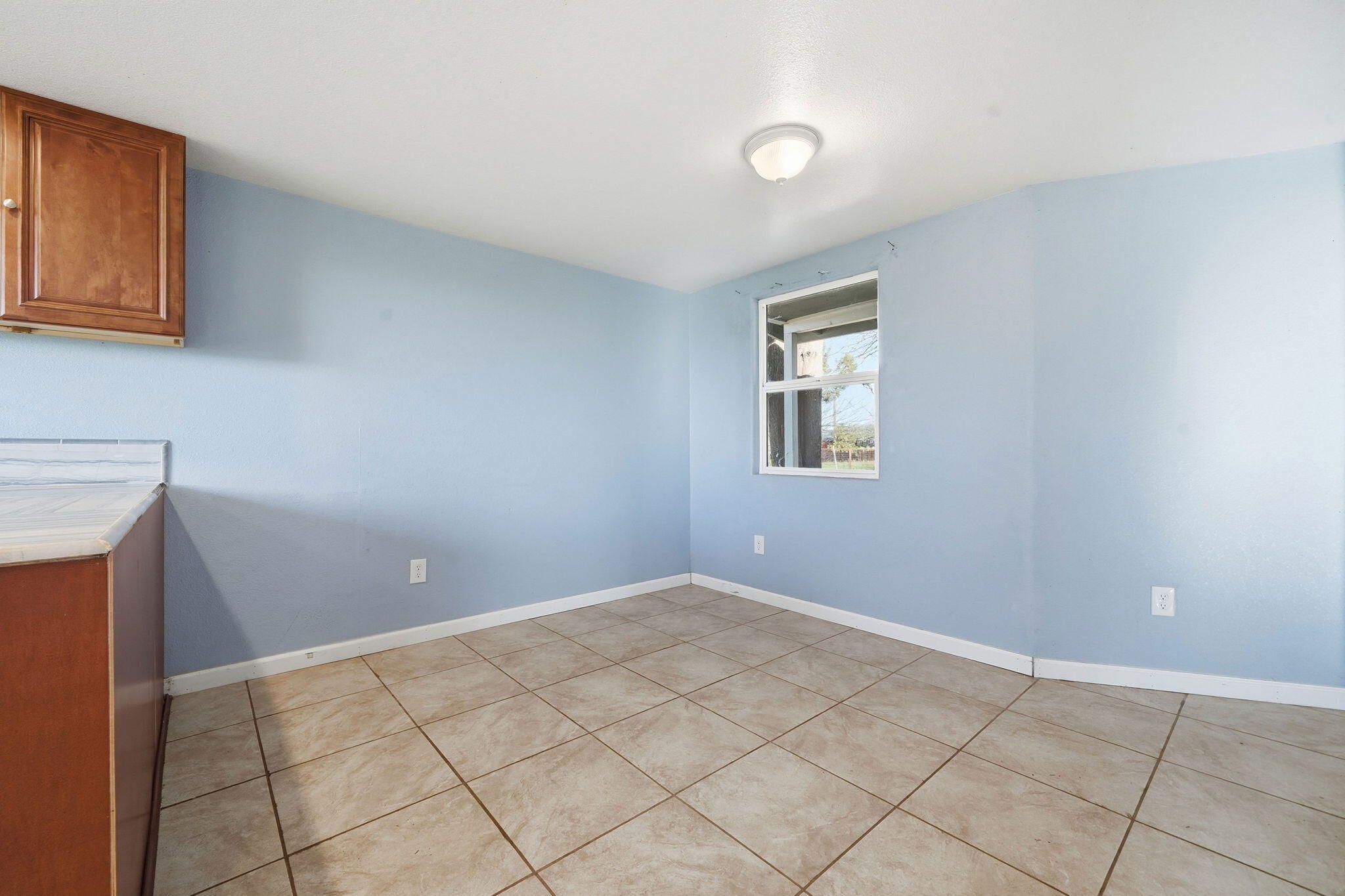 6400 Dale Lane Anderson, CA 96007 - Photo 16 of 38 16-web-or-mls-IMG-16