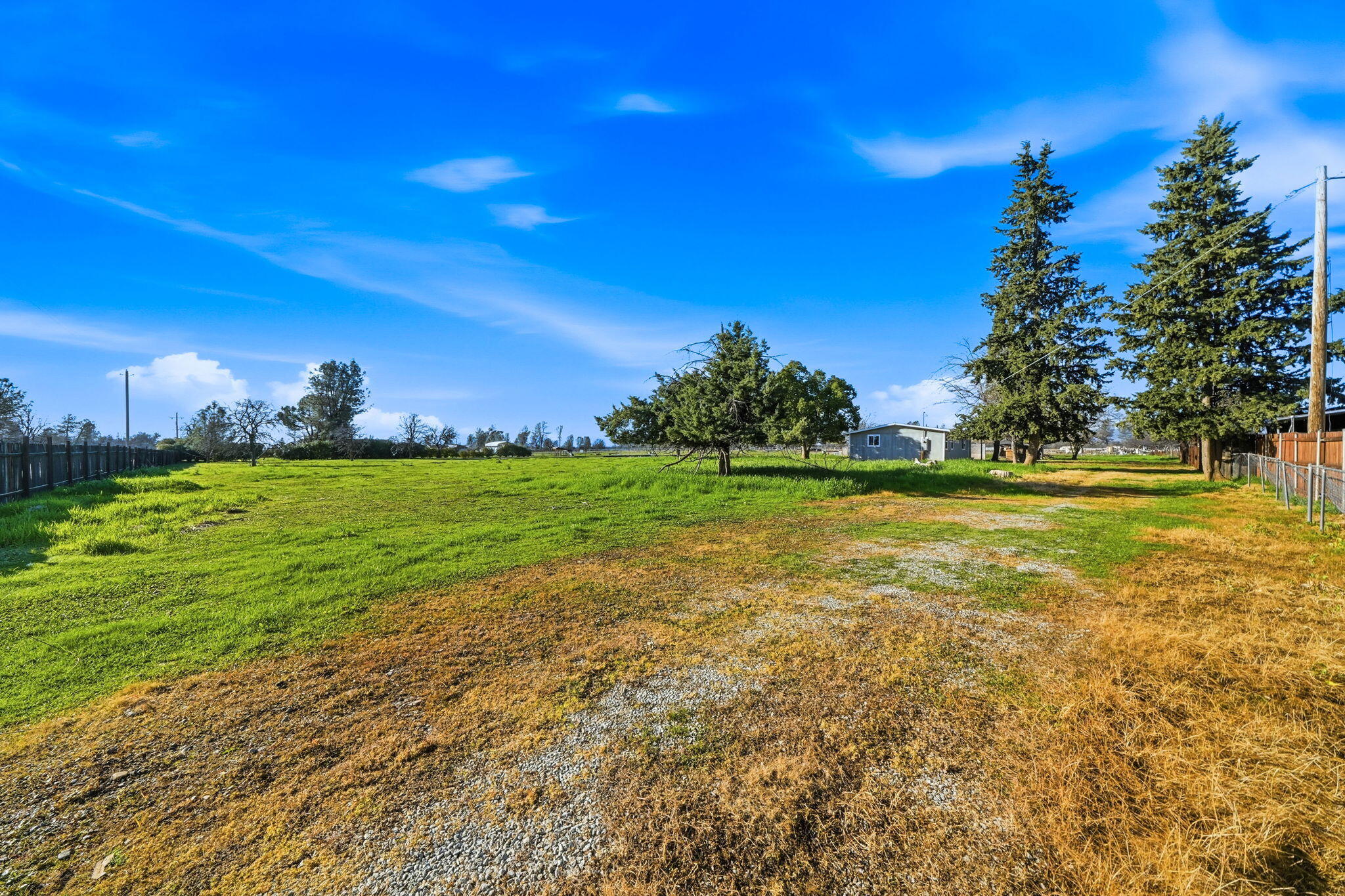 6400 Dale Lane Anderson, CA 96007 - Photo 32 of 38 33-web-or-mls-IMG-33