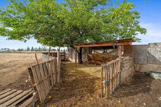 a backyard of a house