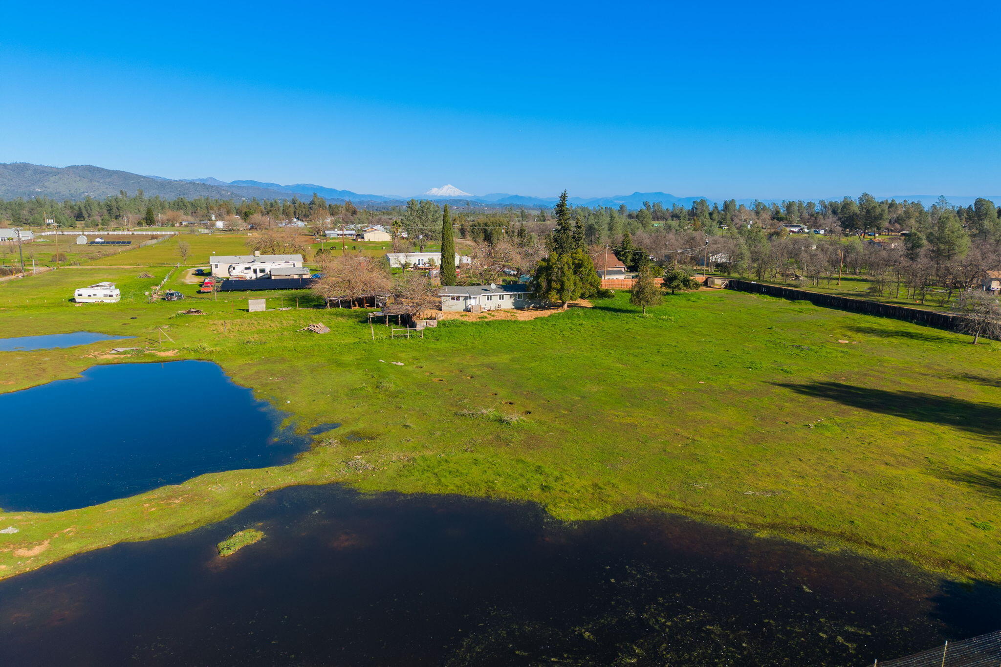 6400 Dale Lane Anderson, CA 96007 - Photo 35 of 38 35-web-or-mls-IMG-35