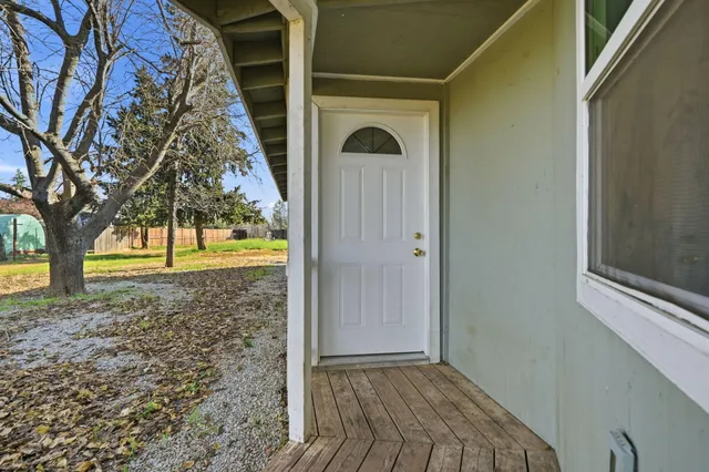 $299,900 | 6400 Dale Lane, Anderson, CA 96007