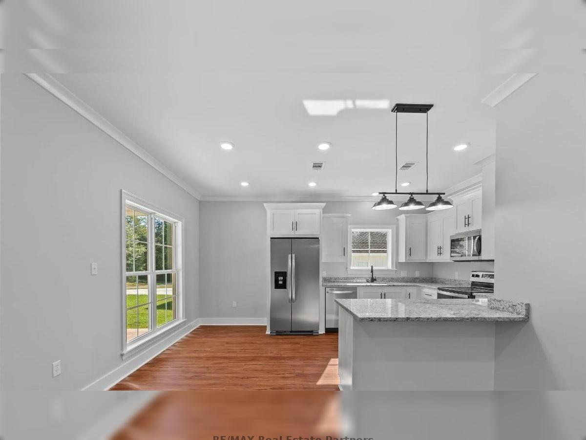 43 Dearman Road Sumrall, MS 39482 - Photo 6 of 19 Gallery Image 6