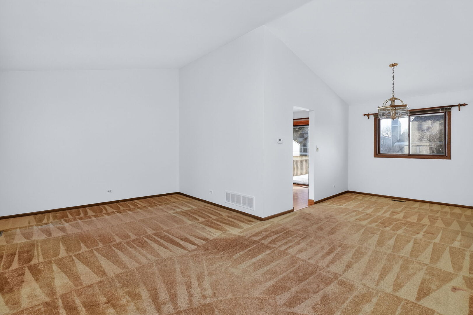 666 Devonshire Lane Wheaton, IL 60189 - Photo 6 of 25