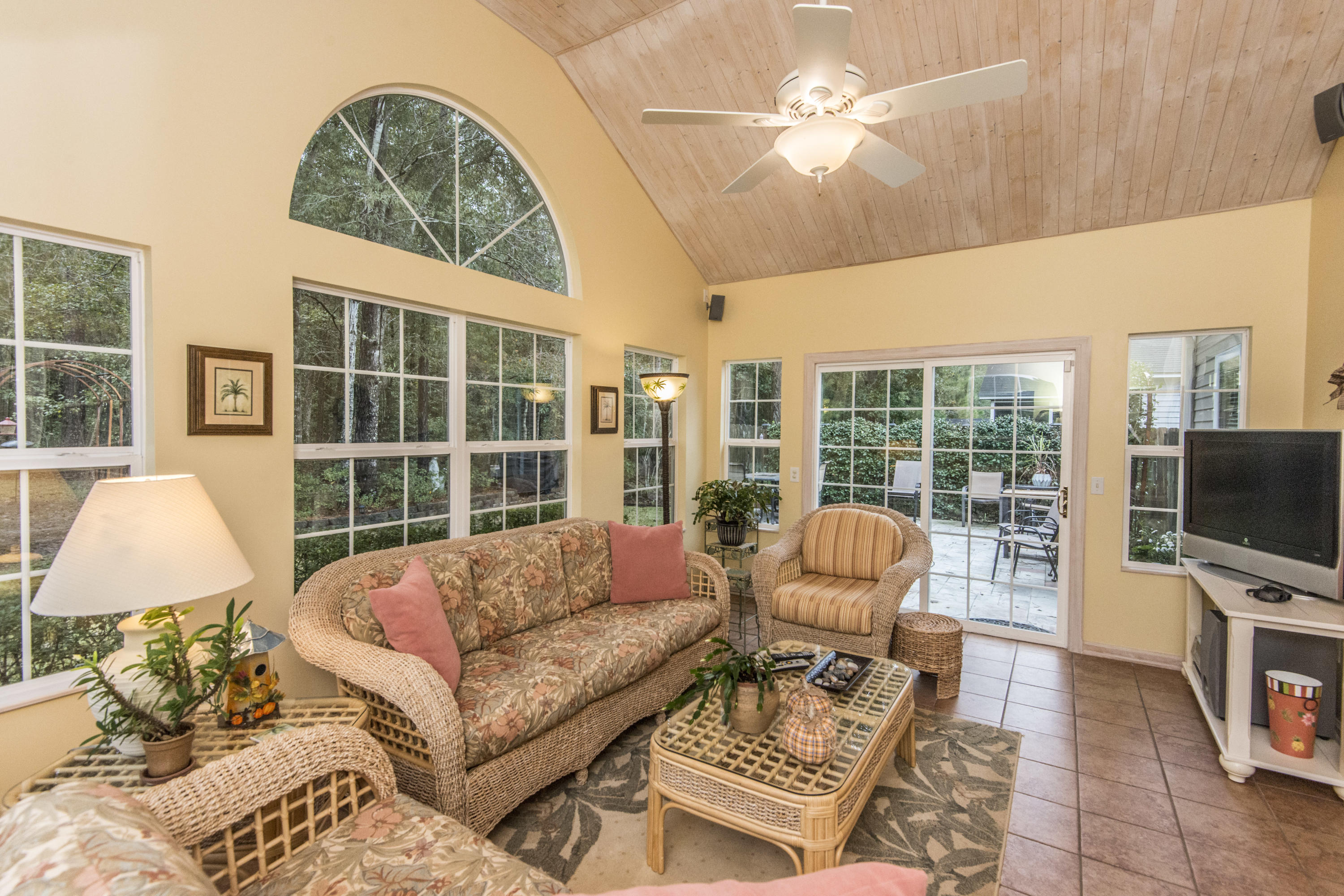 256 Westbrooke Road Summerville, SC 29486 - Photo 13 of 41 _DSC9922